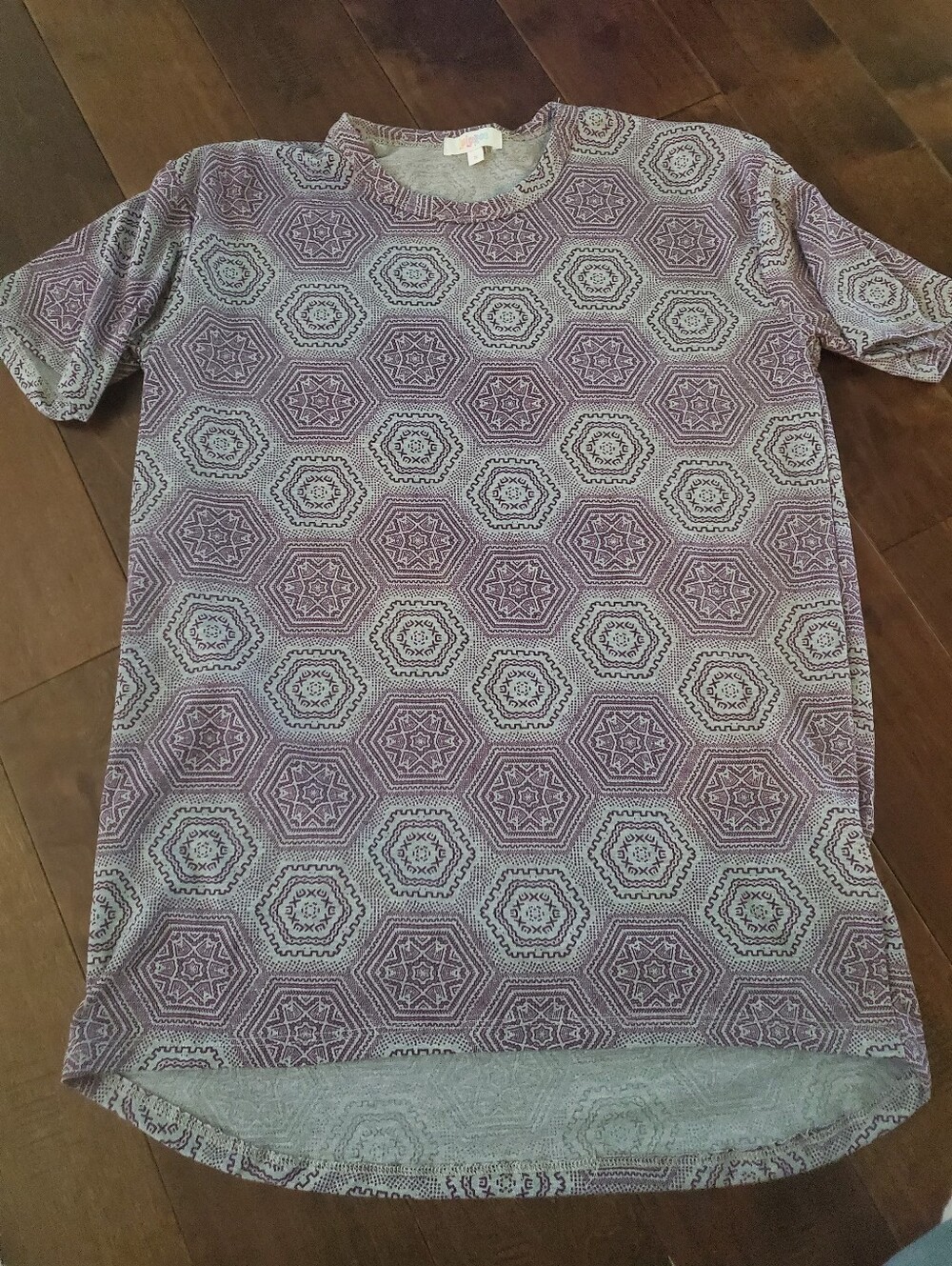 LuLaRoe Purple and Gray Printed Tee Size Small Fits Larger